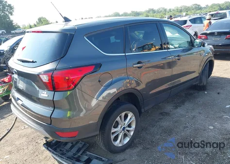 2019 Ford Escape Se из США, поврежденный, VIN 1FMCU0GD9KUB99261